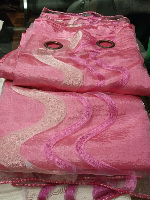 Cortinas cor rosa