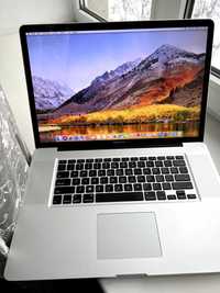 Apple MacBook Pro 17" (модель A1297), 2,4 GHz Intel Core i7, 16 Гб