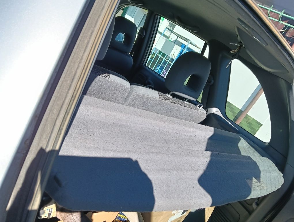 Toyota Rav 4 II 2 0 D4D wszystkie części