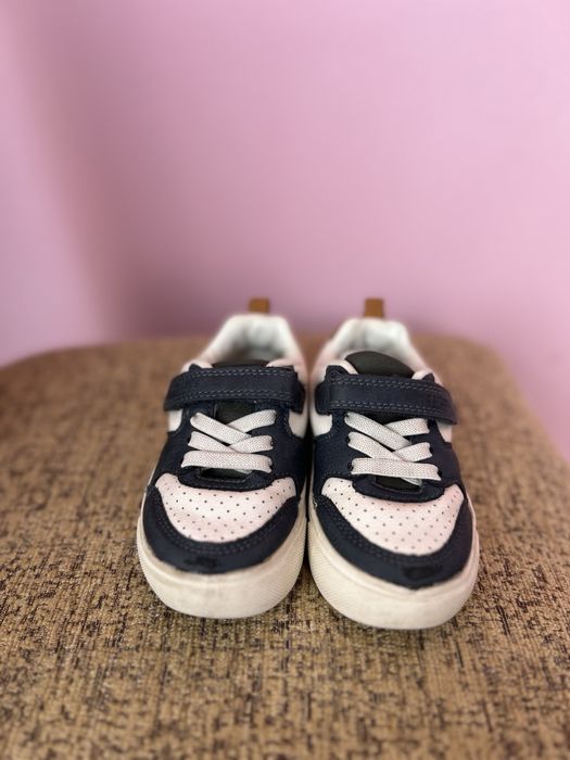 Кросівки для хлопчика Carter’s,  22 розмір