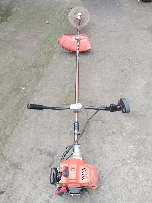 Продам бензо тример в хорошому стані