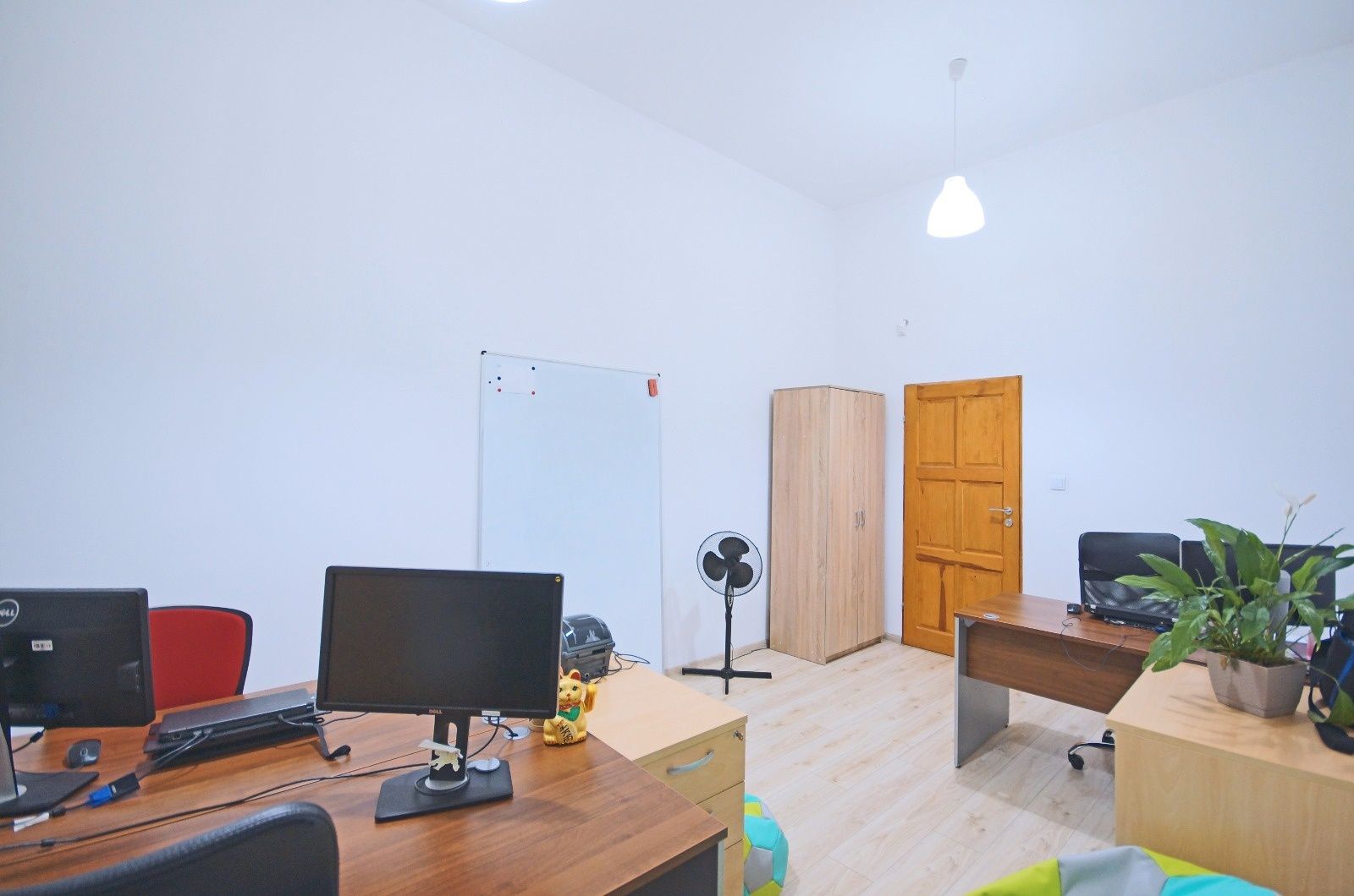 Lokal 90 m2 parter, Lubelska, na biuro, gabinet, pracownię