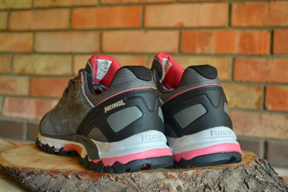 Трекінгові кросівки Meindl Gore-Tex Оригінал Розмір 40 Устілка 25.5 см