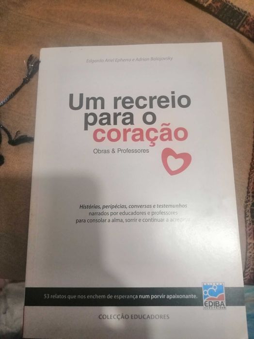 Vários livros educação
