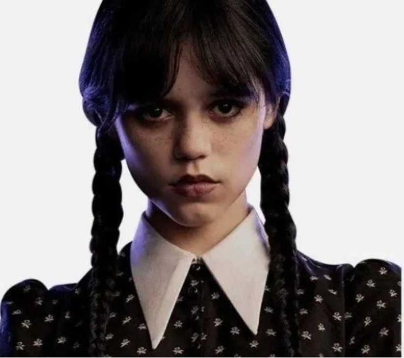 Peruka Wednesday Addams z naszyjnikiem, kostium Halloween