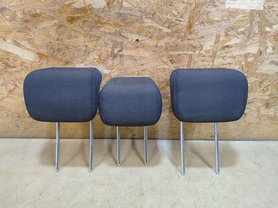 FOCUS MK2 LIFT ZAGŁÓWKI TYŁ 08-11