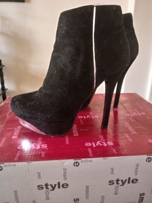 sprzedam przepiekne buty jak nowe!Sexowne