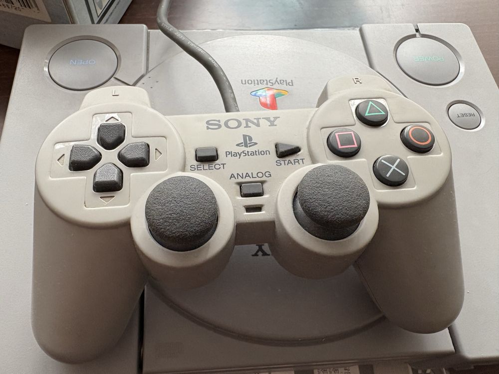 Приставка SONY PS scph-7000 NTSC J Японія 100v