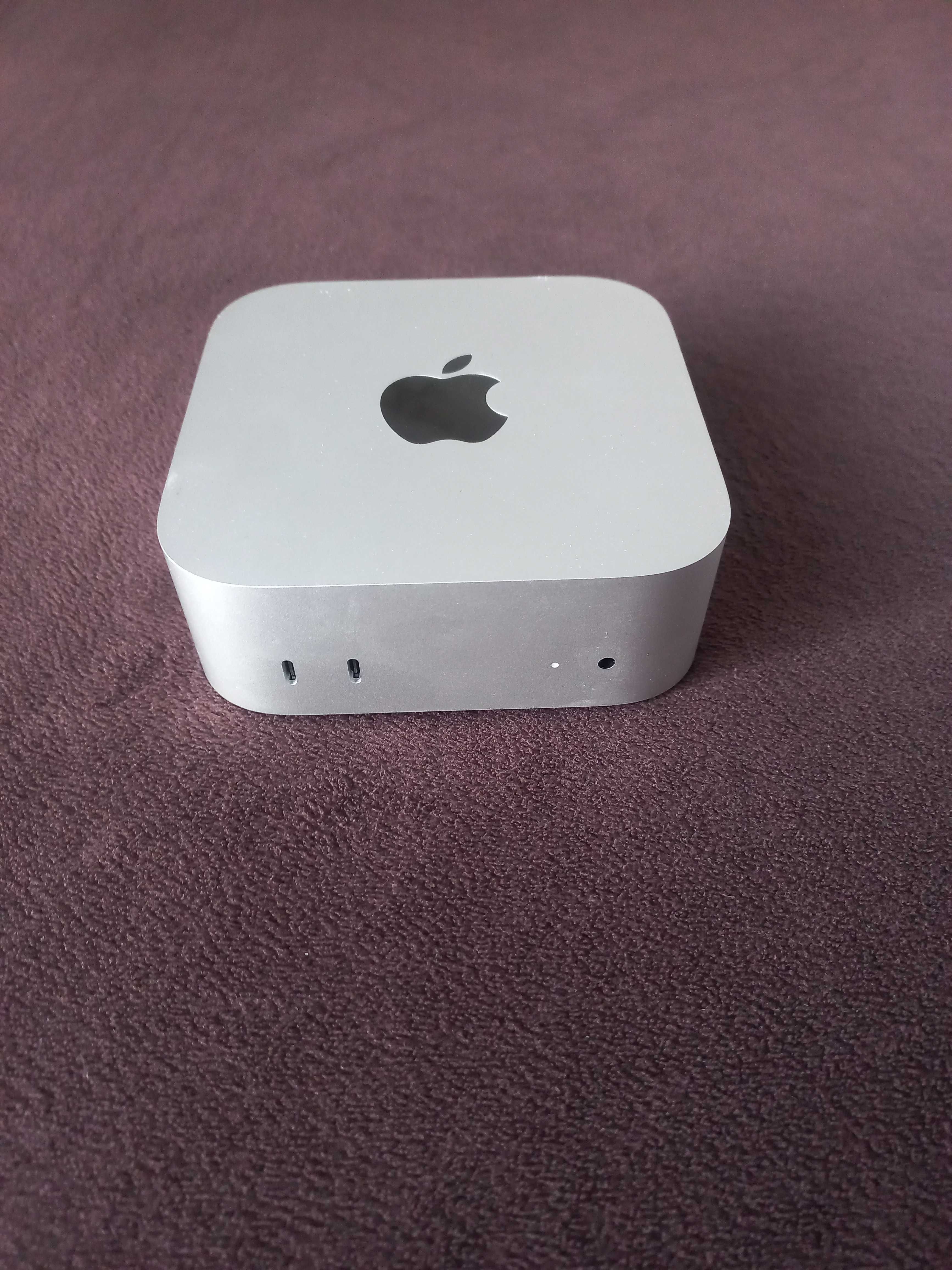 Komputer Mini PC APPLE Mac M4/16GB/256GB SSD/10C GPU/macOS MU9D3ZE/A