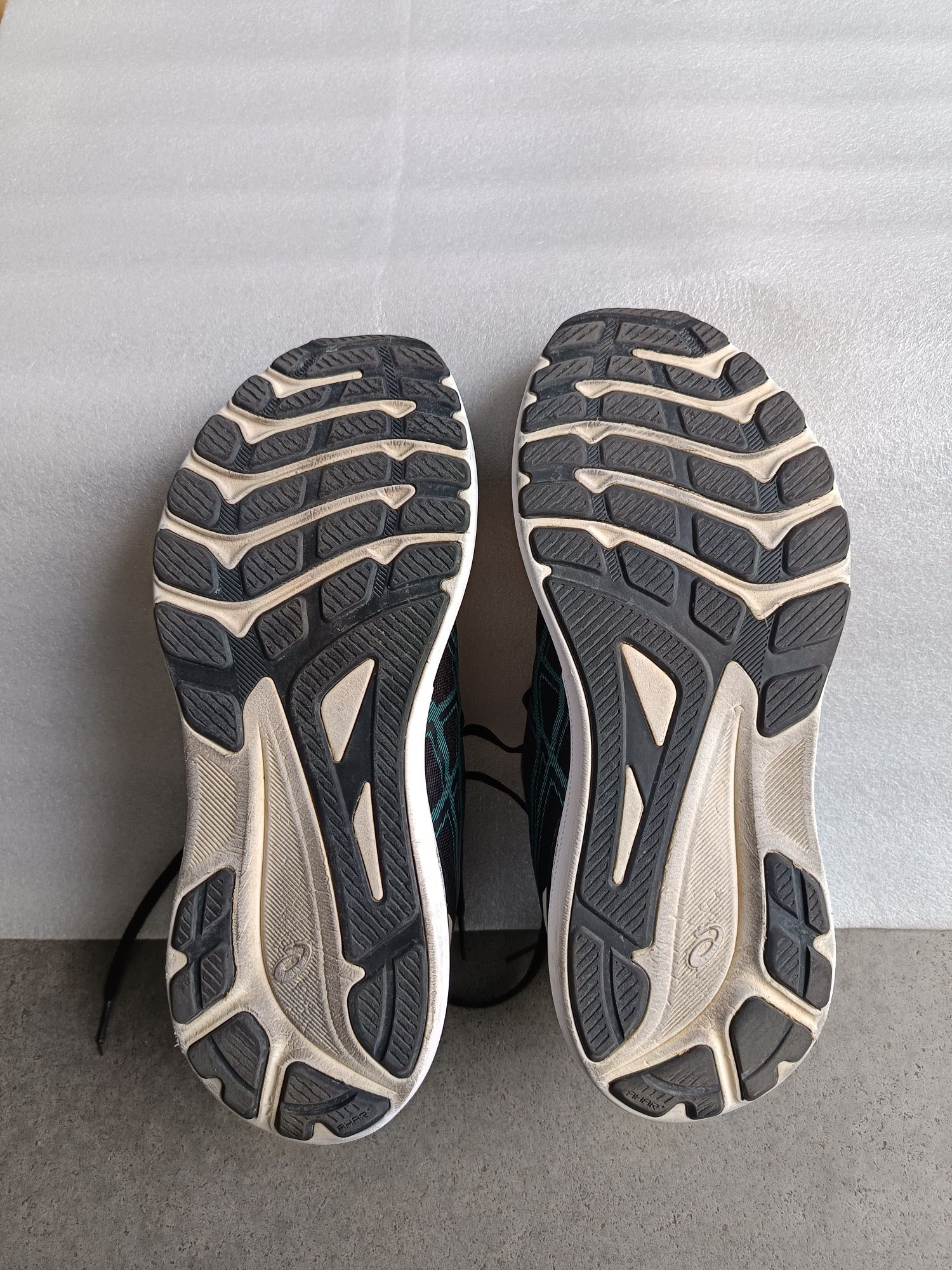 Tênis Asics GT 1000 13 n°48
