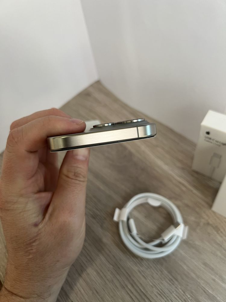 НОВИЙ open box iPhone 15 Pro 256gb Natural Titanium Neverlock Гарантія