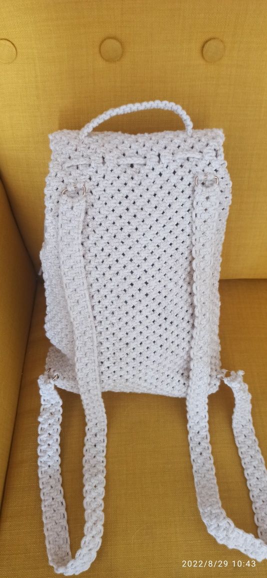 Plecak boho  biało złoty handmade rękodzieło makrama