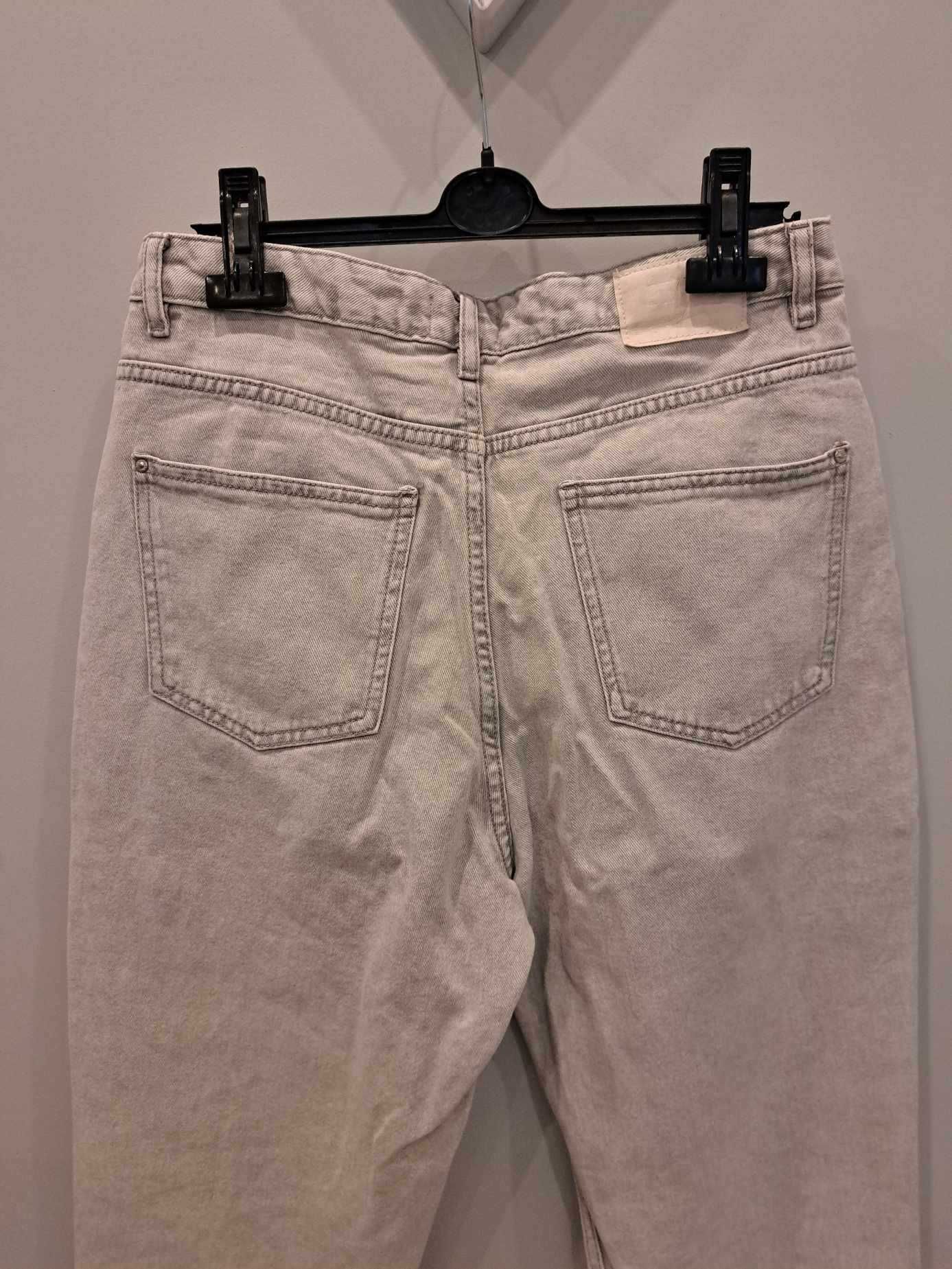 Spodnie jeans damskie, szare, wysoki stan, bawełna roz. 40