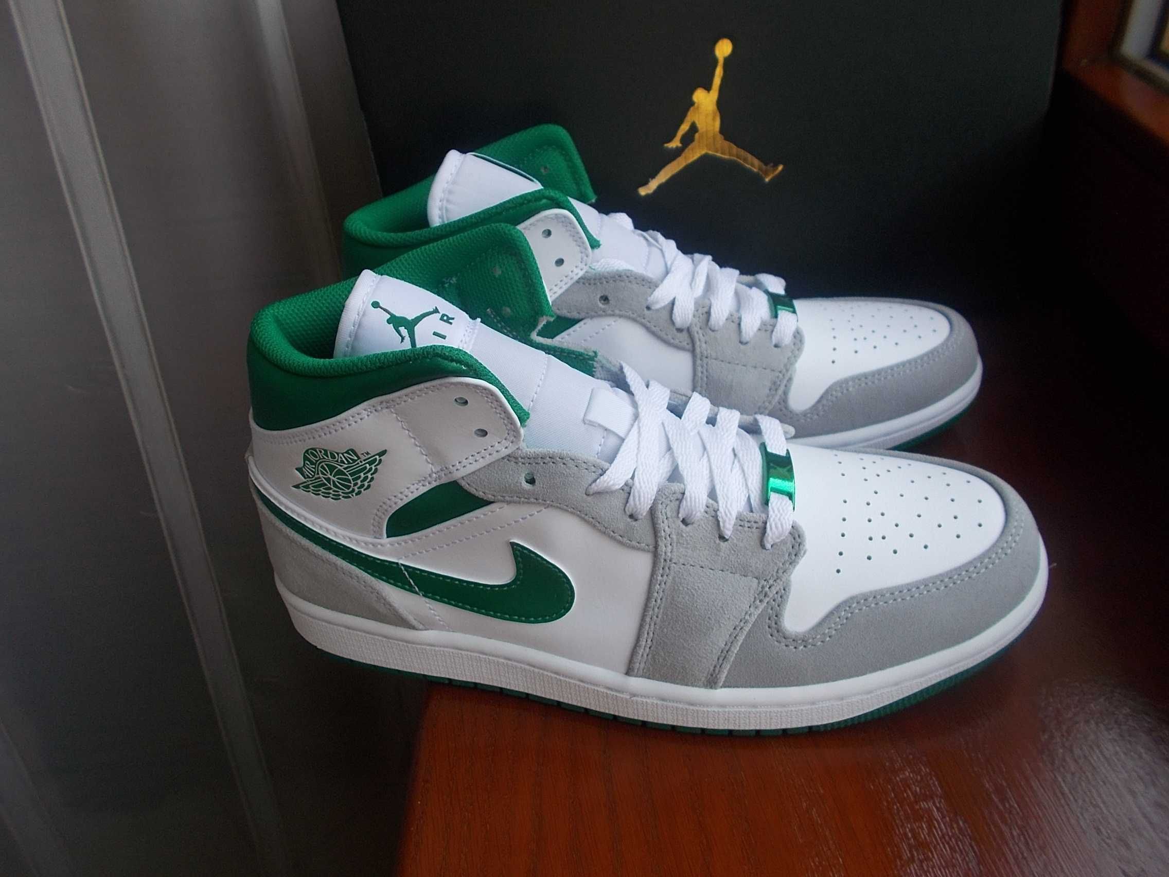 (r. Eur 42) Nike JORDAN 1 Mid SE Grey Green DC7294,-103