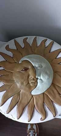 Escultura sol em gesso