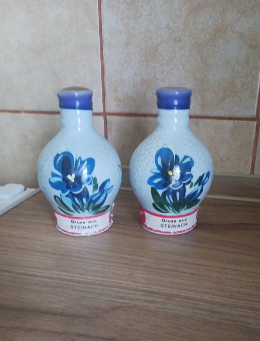 Dwa ceramiczne pojemniczki antyki