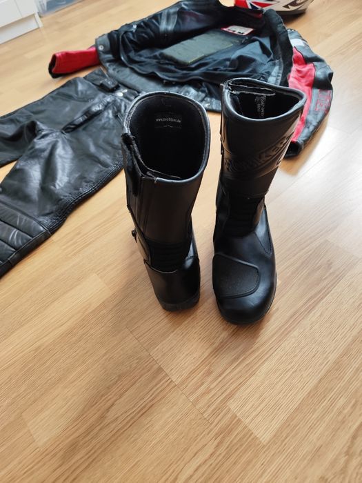 Strój na motocykl