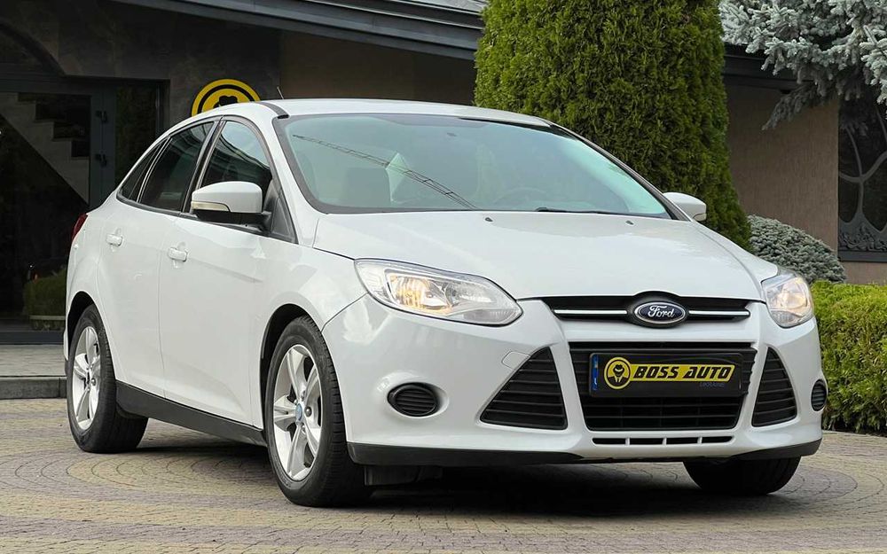 Ford Focus  2012