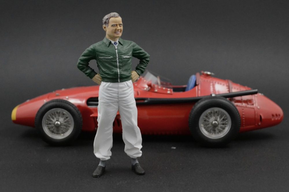 Mike Hawthorn Figurka 1:18 Ferrari 500F2 D50 CMC