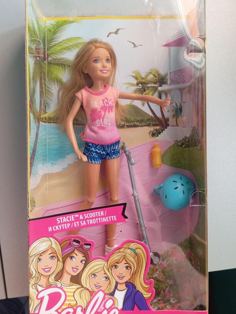 Barbie na hulajnodze