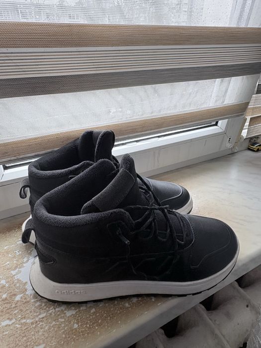 Ботинки adidas ui