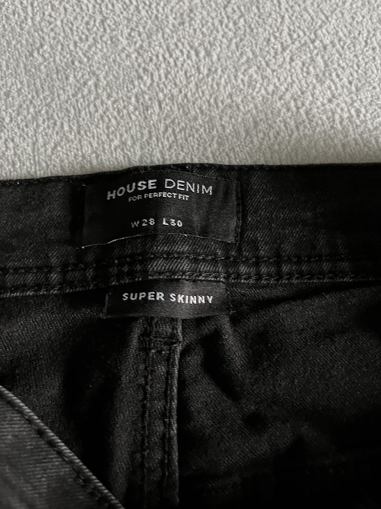 Spodnie jeansowe House Denim