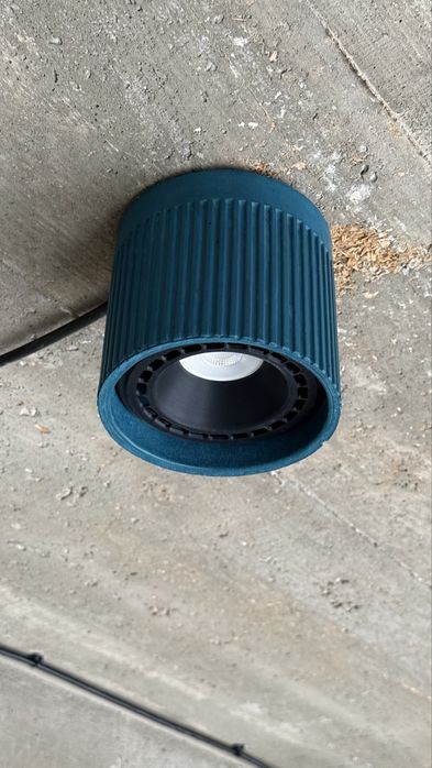 Lampa sufitowa betonowa – plafon / downlight Ø125 mm – handmade loft