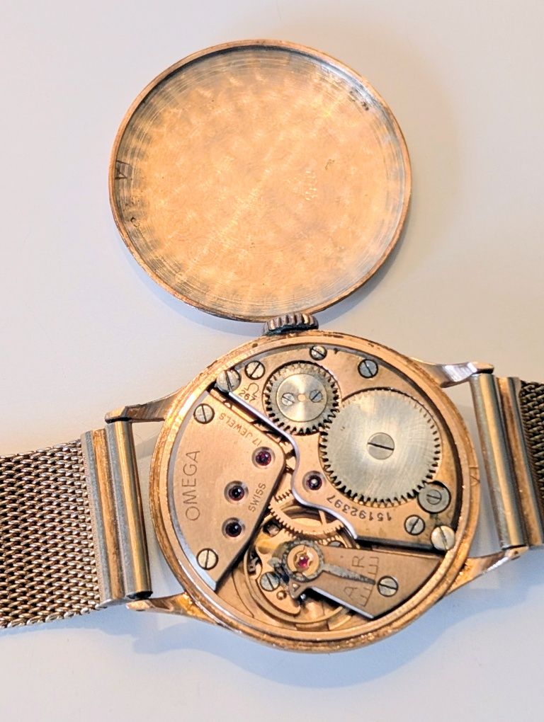 Omega estrela vermelha
