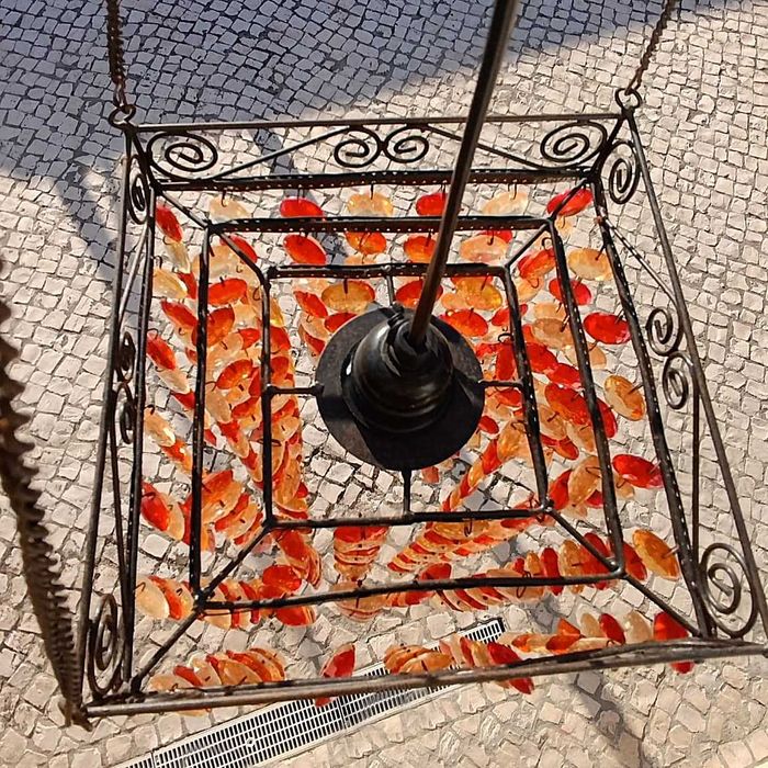 Candeeiro de Tecto – Vermelho e Laranja – Base Grafite