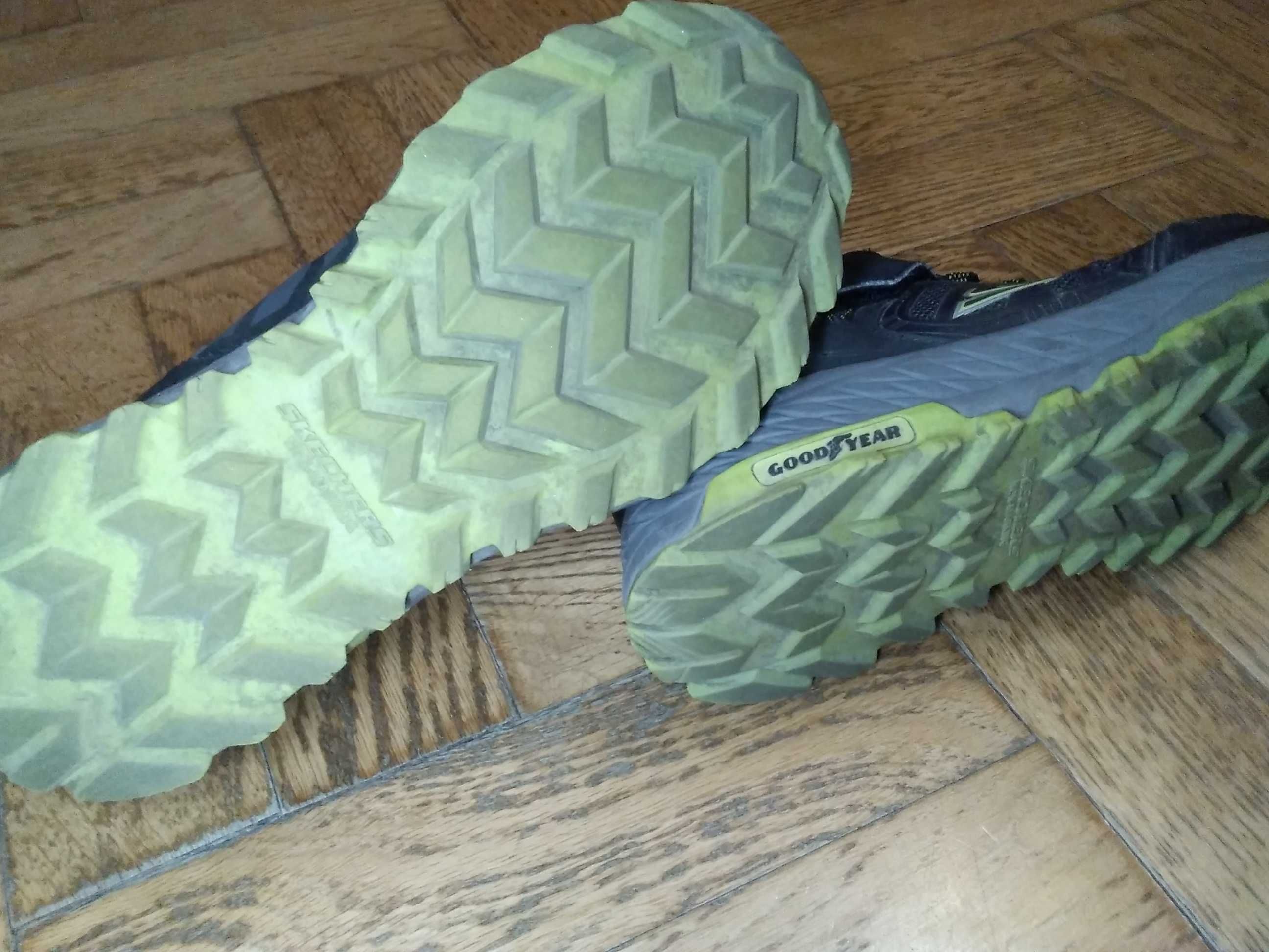 Skechers детские 36(23см)
