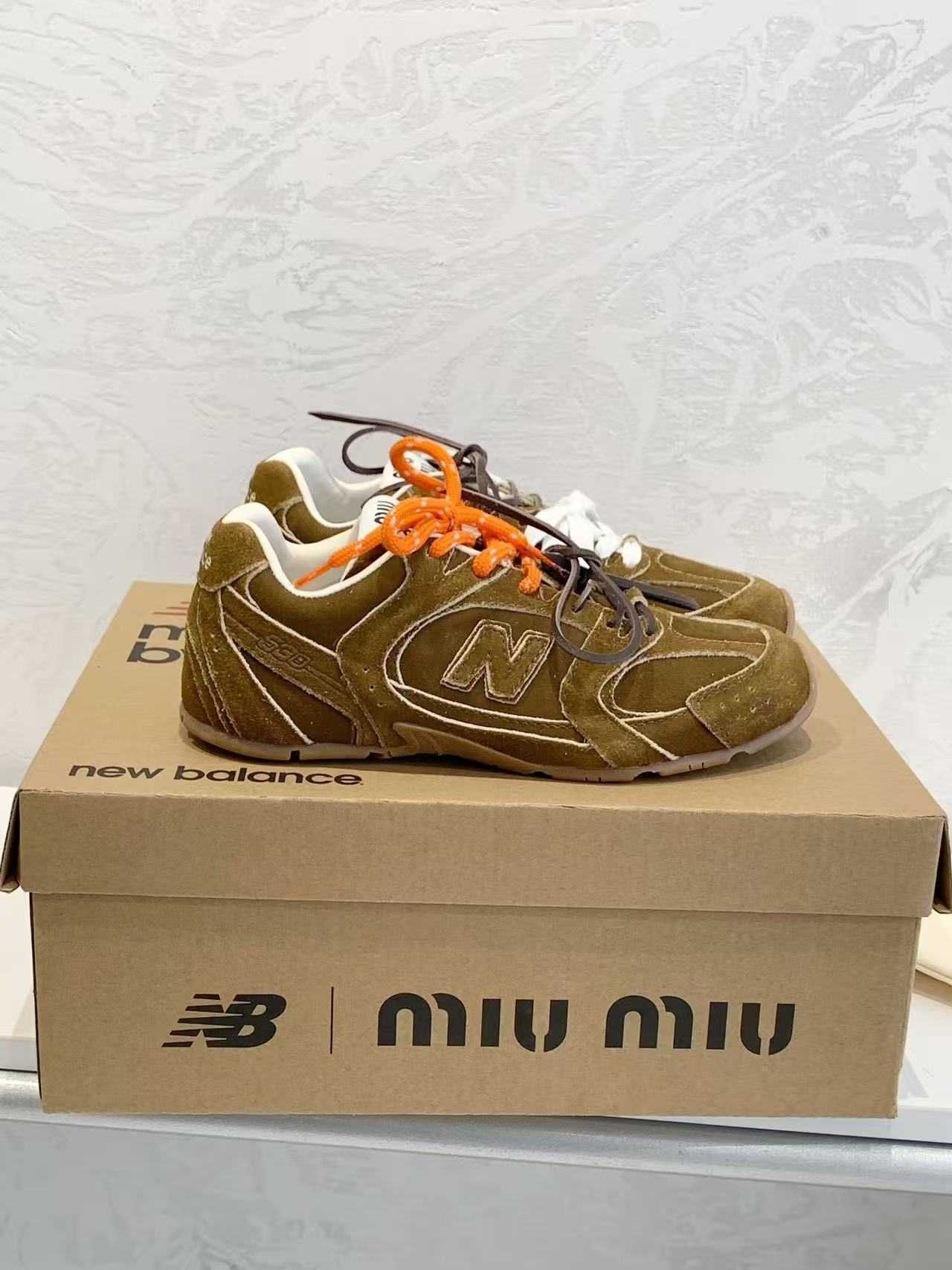 Buty NewBalance x  MIU MIU Moda Obuwie sportowe rozmiar.42