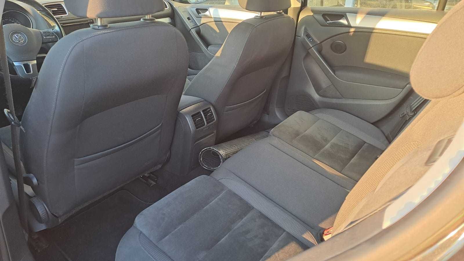 VW Golf VI 1.6 TDI Highline 06/2010