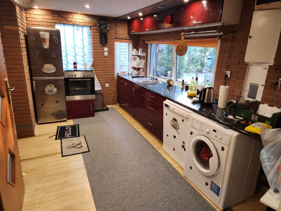 Sprzedam pensjonat w Berlinie 20 miejsc.