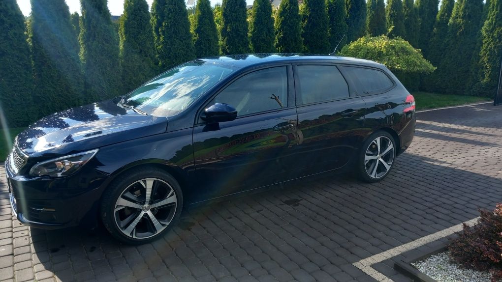 Peugeot 308 benzyna 2019r 76tys km