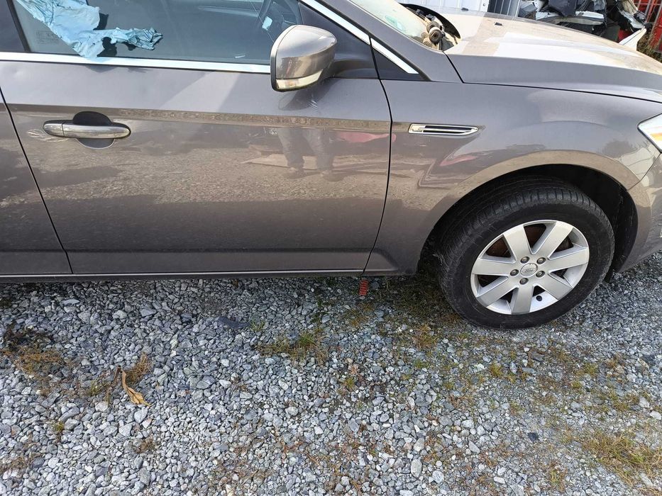 Sprzedam części Ford Mondeo MK4
