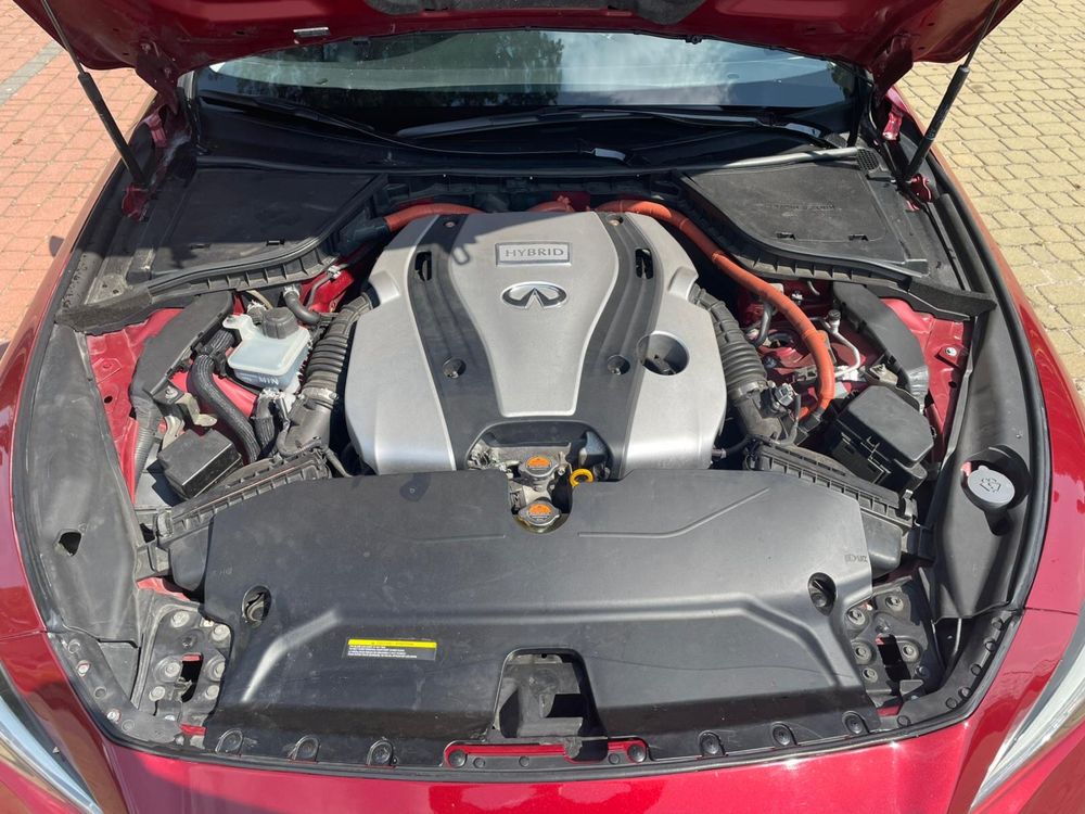 INFINITI Q50 S Hybrid rwd 432KM