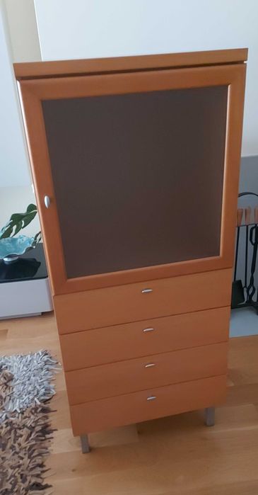 Bar / aparador em excelente estado