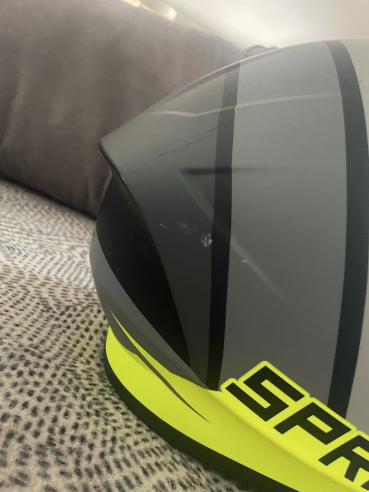 Capacete como novo