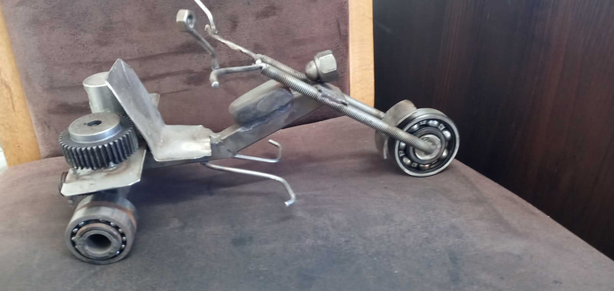 Figurka motocykl