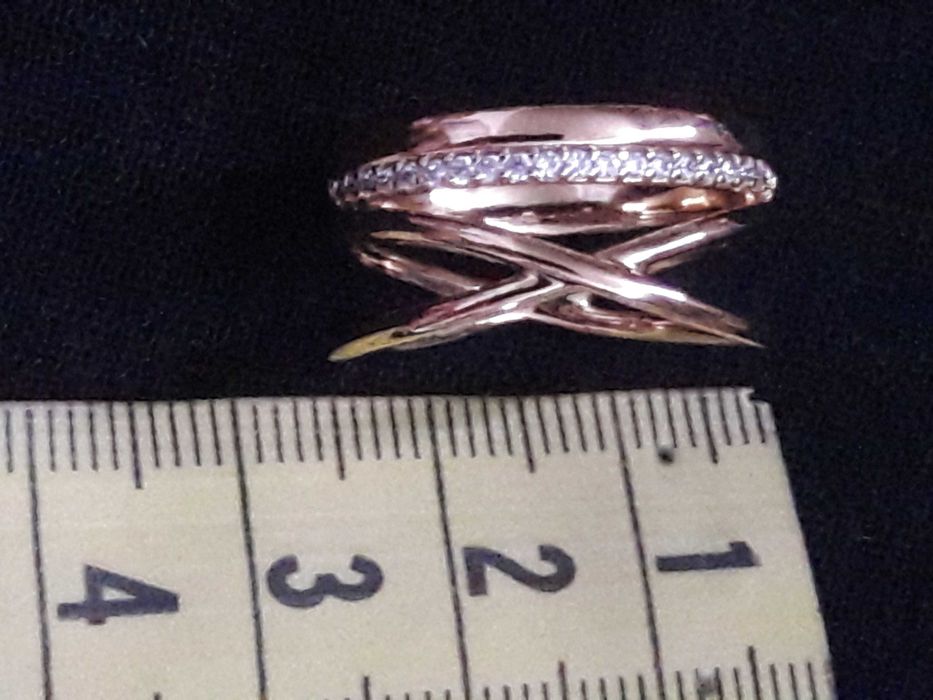 Каблучка позолота 18 розмір нова!