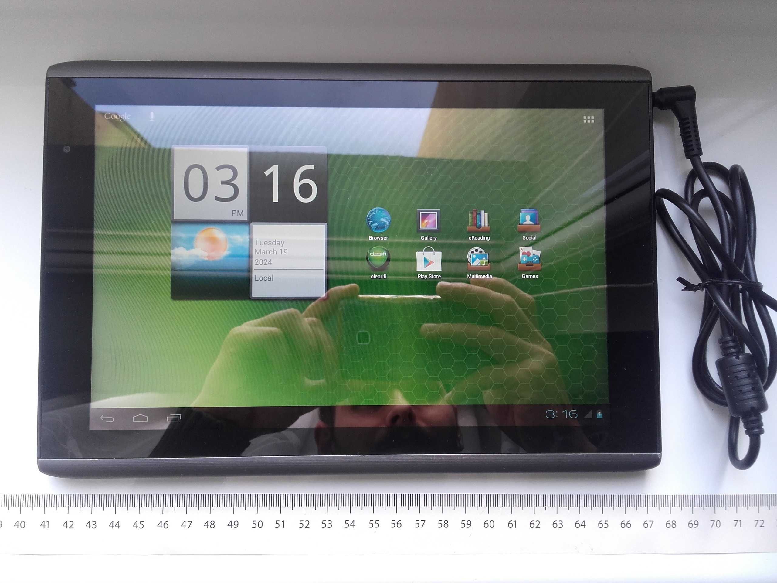 Tablet 10cali Acer Iconia Tab A501, Sprawny, 16GB, 1GB, microSD, SIM,