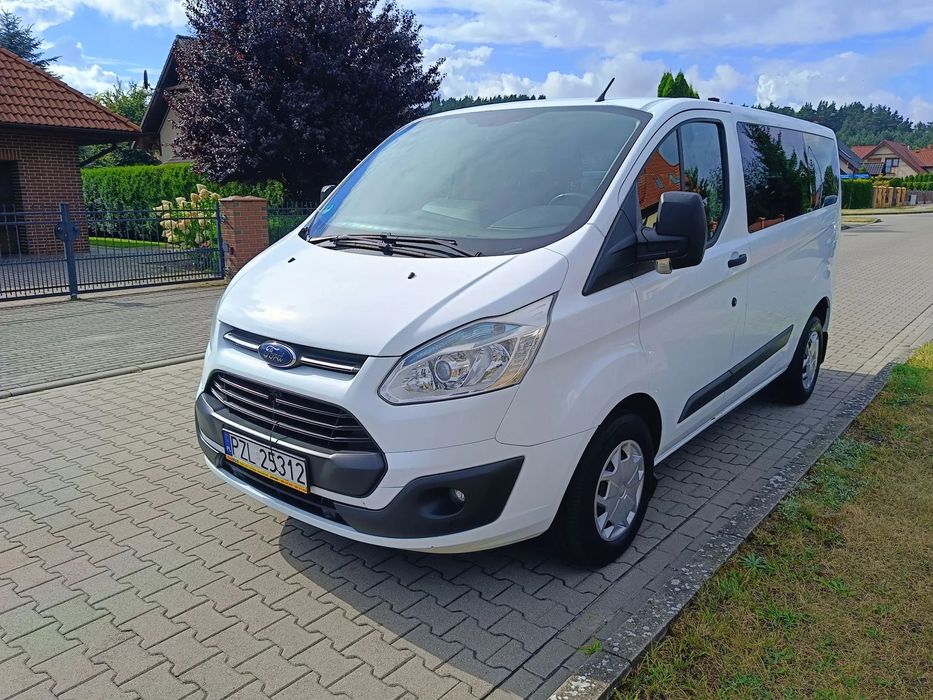 Ford Transit Custom 9 osobowy FORD Transit Custom 2.2, 125km, L1H1 300