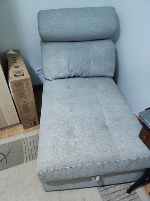 Sofá com chaise longue