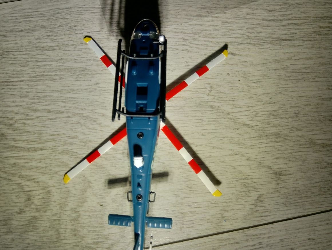 Model śmigłowiec helikopter