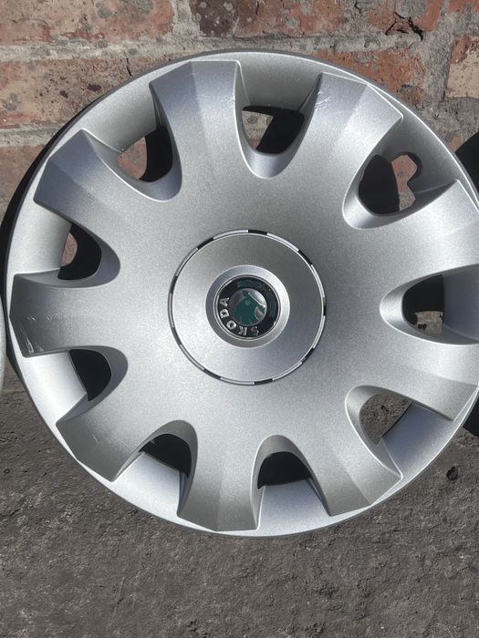 Колпакі шкода R15 комплект оригінал