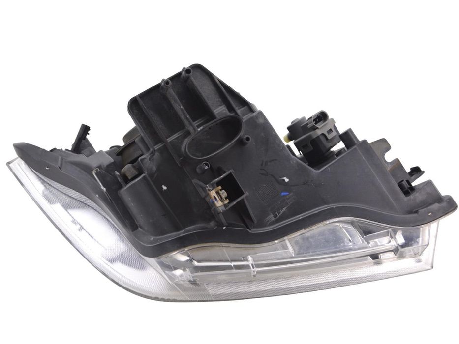 Фара ліва NISSAN NAVARA D40 2010-2014 260605X00B