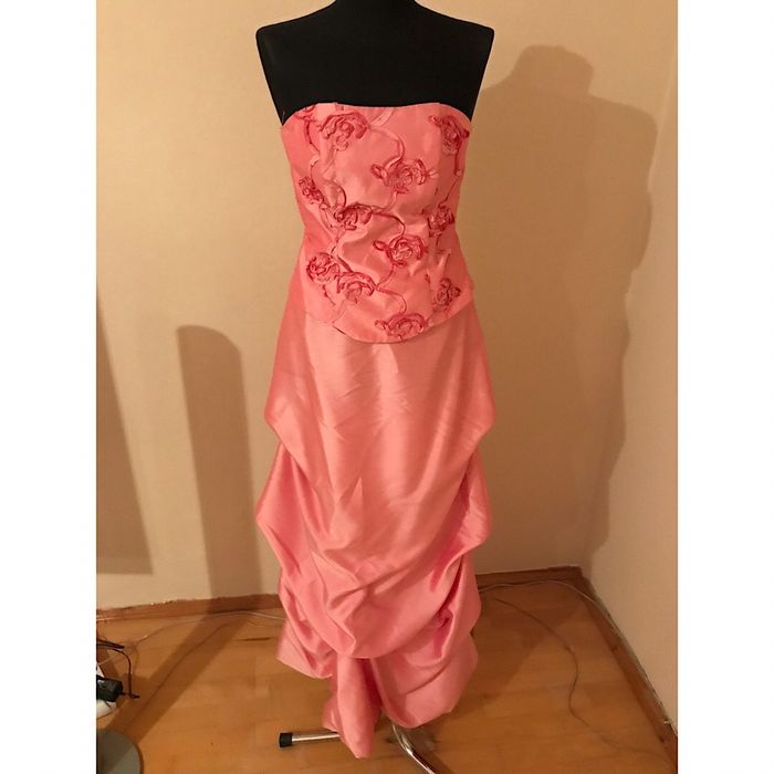 Suknia balowa, gorset