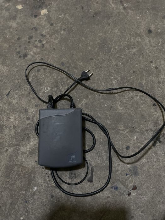 Оригінальна зарядка на електро-велосипед Sparta / Batavus 33v 3.4Ah