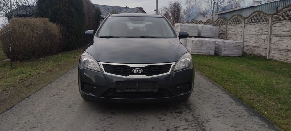 Kia Ceed 1.4 benzyna okazja!!!
