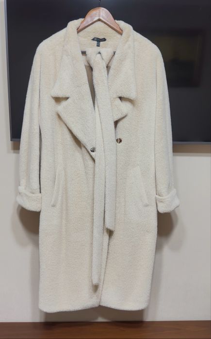 Зимове тепле пальто